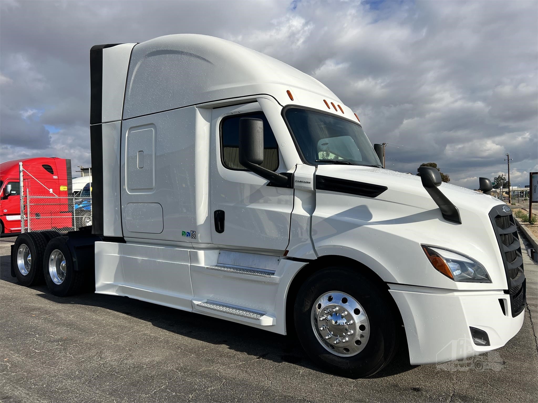 2023 FREIGHTLINER CASCADIA 126