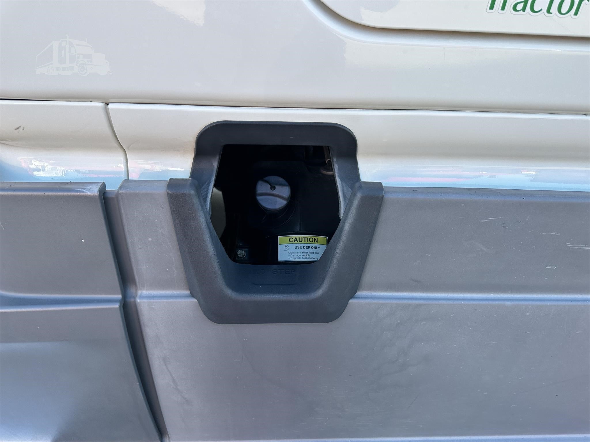2020 FREIGHTLINER CASCADIA 116