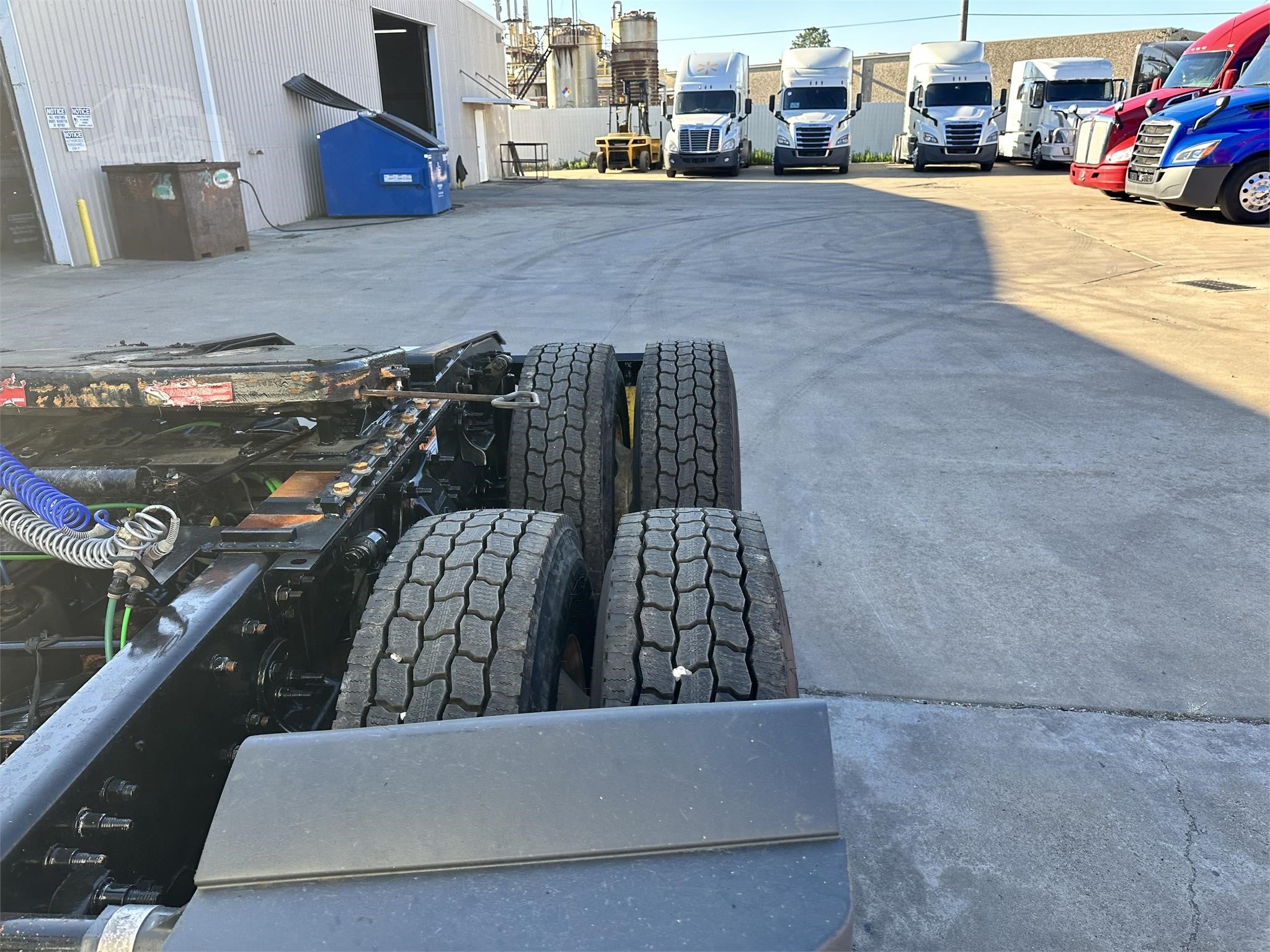2020 FREIGHTLINER CASCADIA 116
