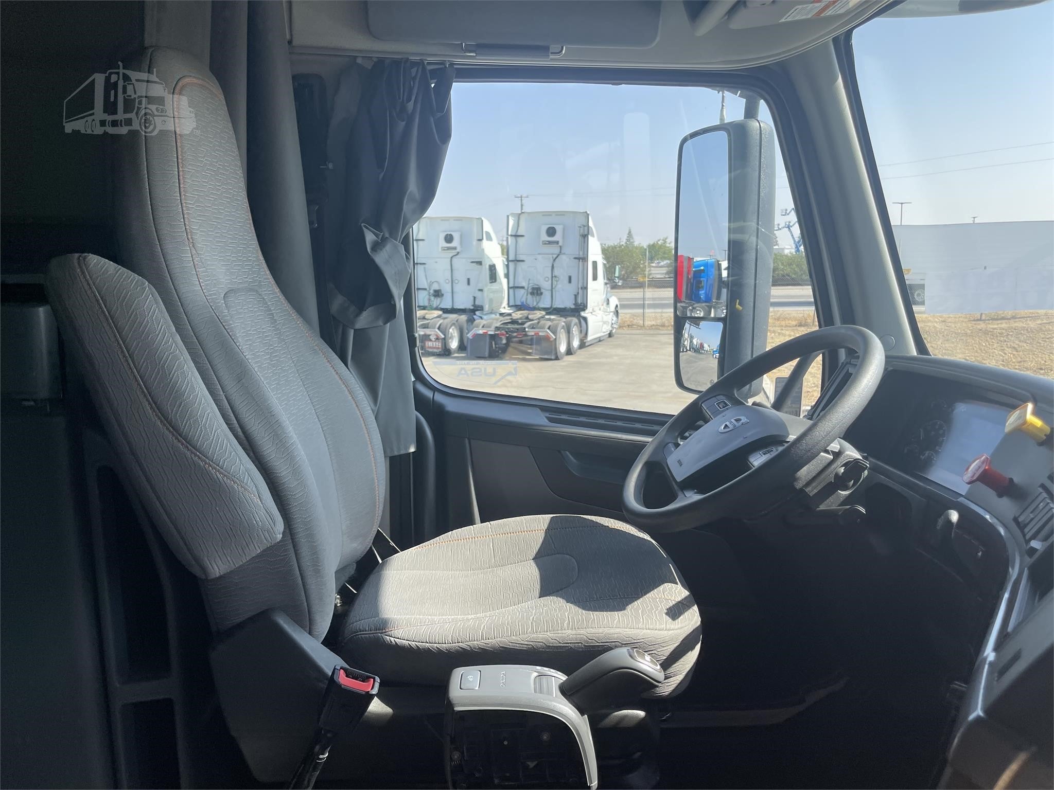 2019 VOLVO VNL64T760 STOCK#THG394