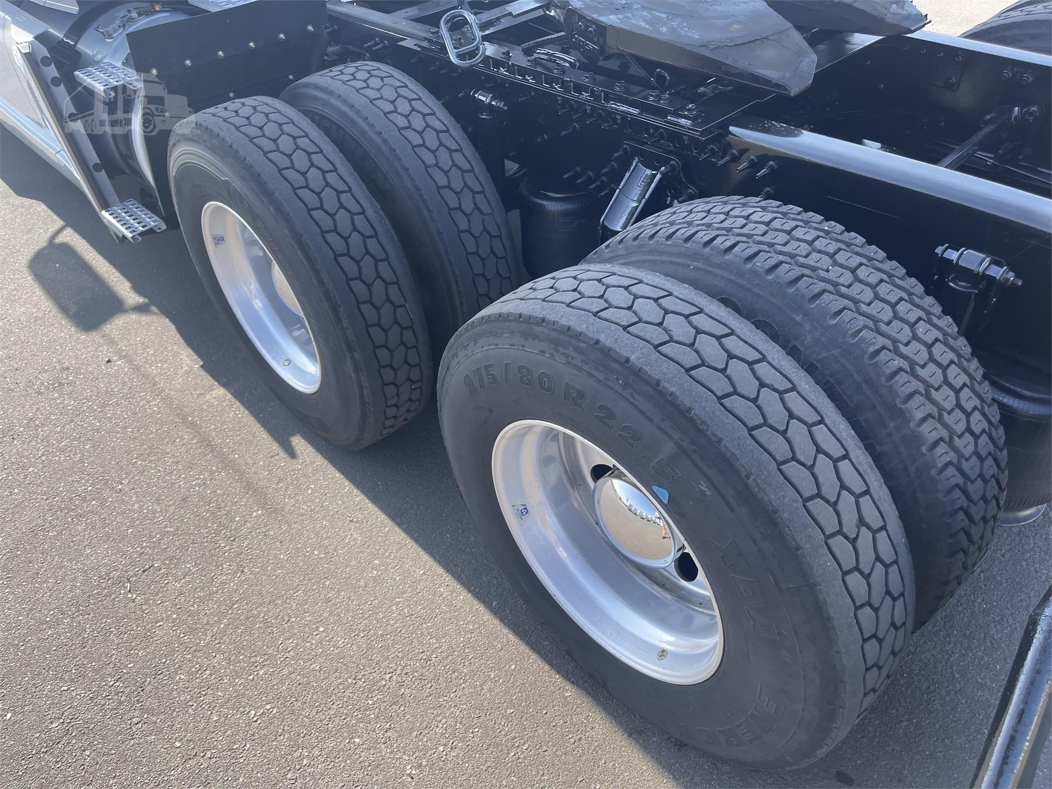2019 VOLVO VNL64T760 STOCK#THG394