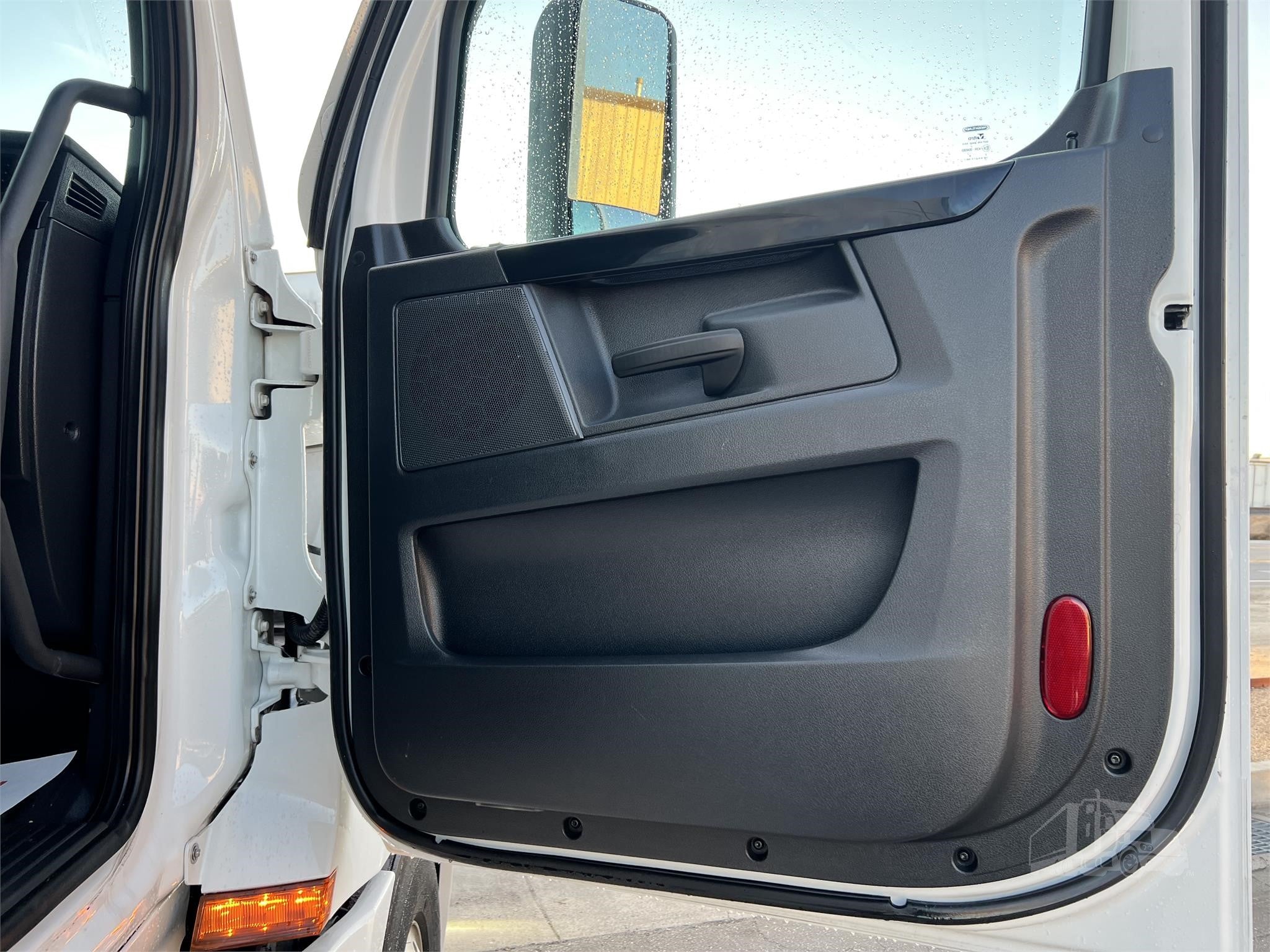 2023 FREIGHTLINER CASCADIA 126