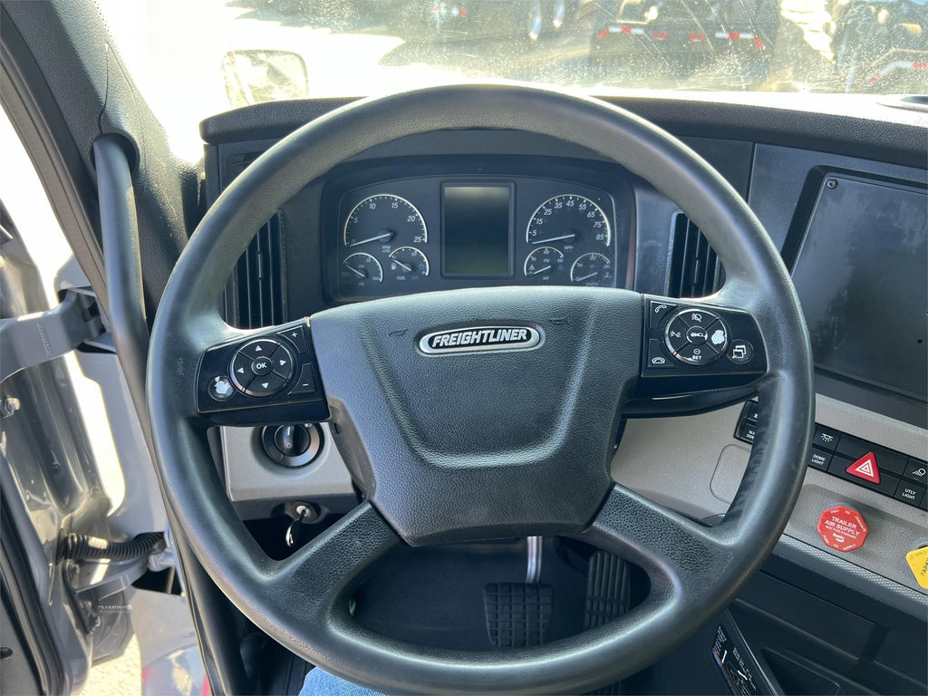 2020 FREIGHTLINER CASCADIA 126 STOCK#GJH645