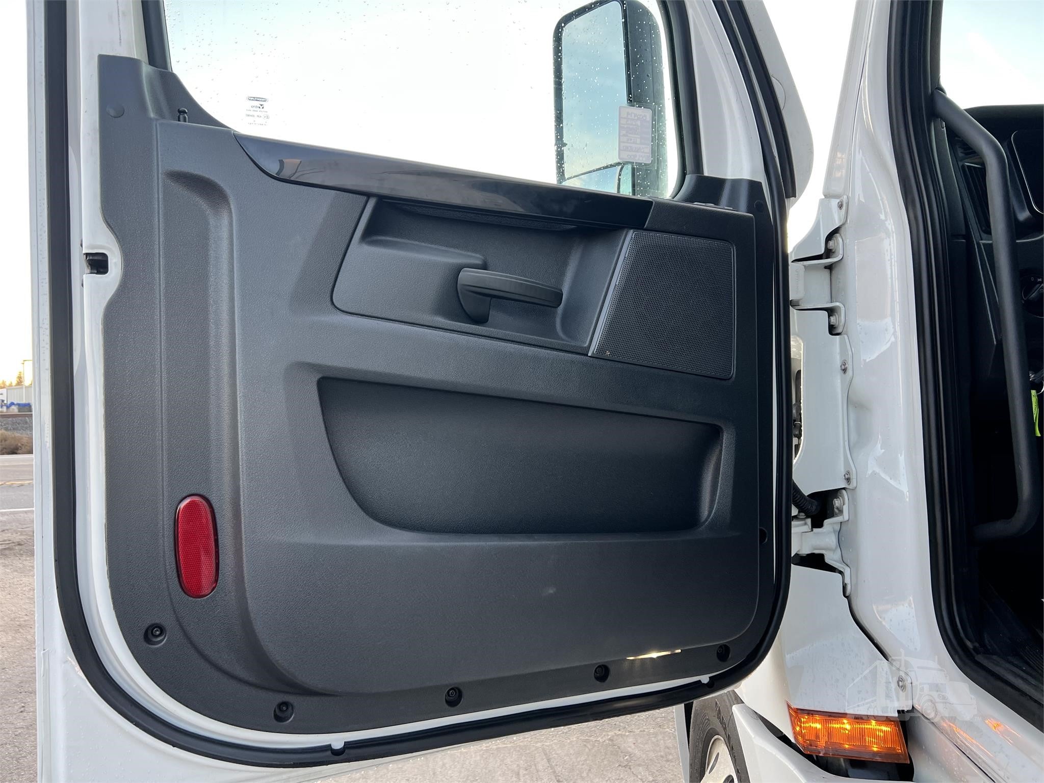 2023 FREIGHTLINER CASCADIA 126