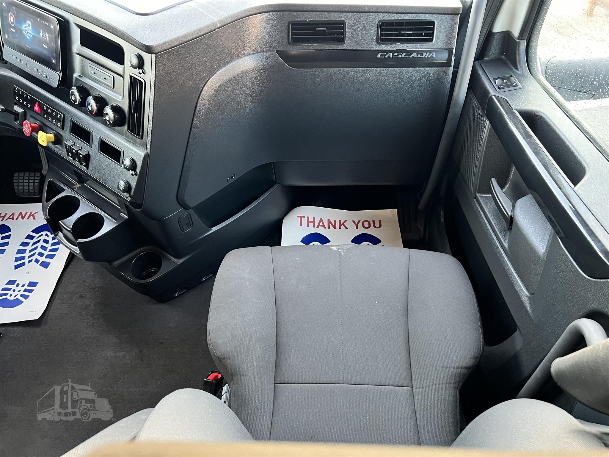 2023 FREIGHTLINER CASCADIA 126