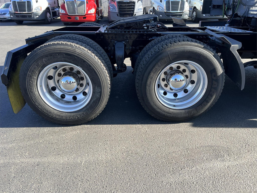 2020 FREIGHTLINER CASCADIA 126 STOCK#GJH645