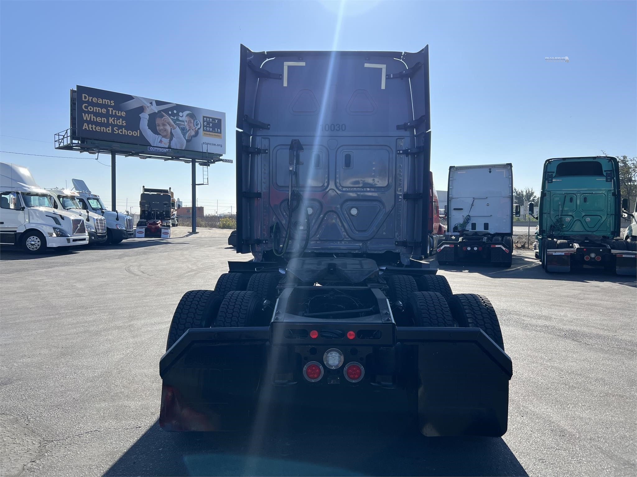 2020 FREIGHTLINER CASCADIA 126 STOCK#GJH645