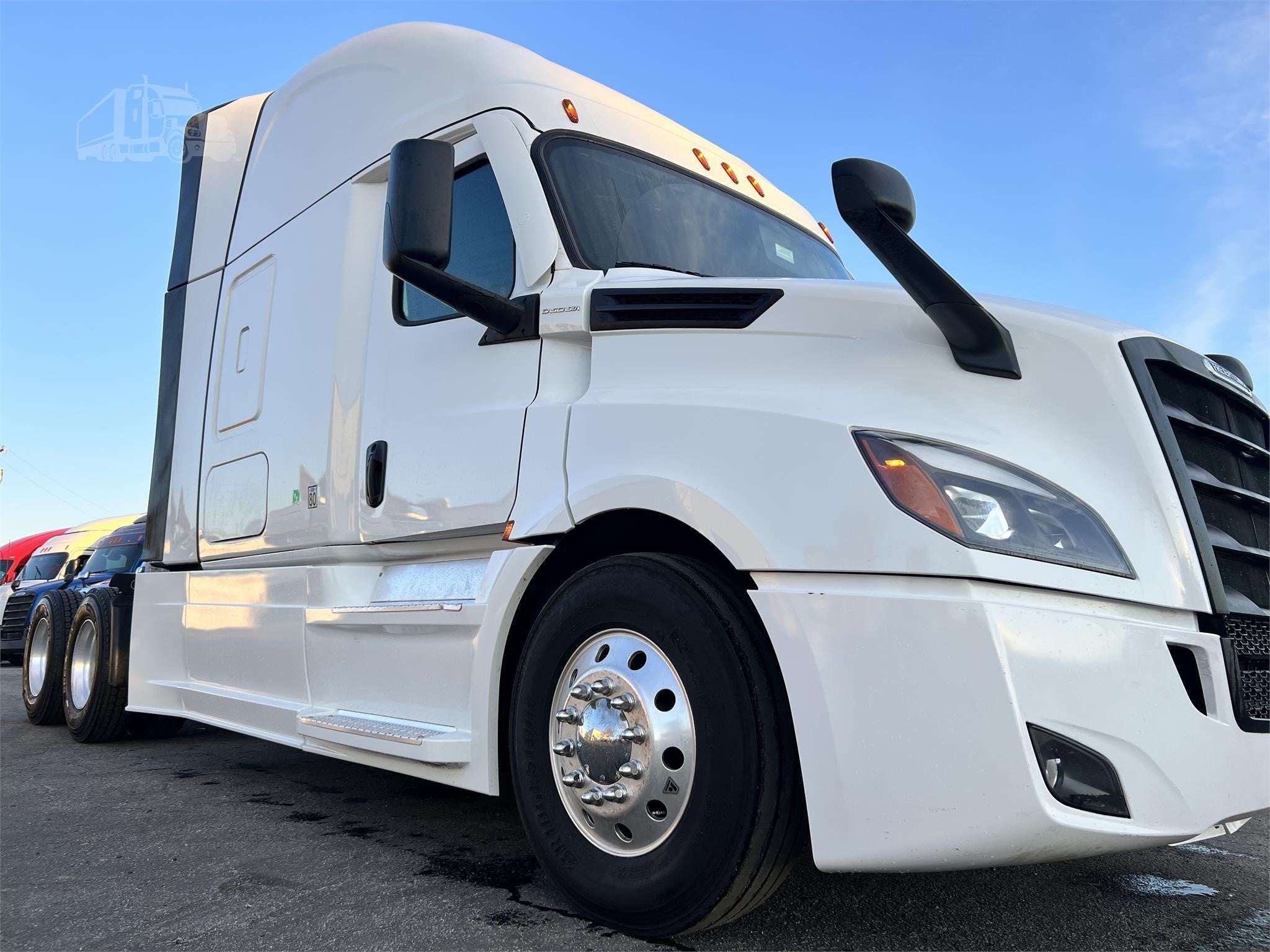 2023 FREIGHTLINER CASCADIA 126